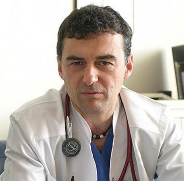Doctor infectious disease specialist Васил Николов